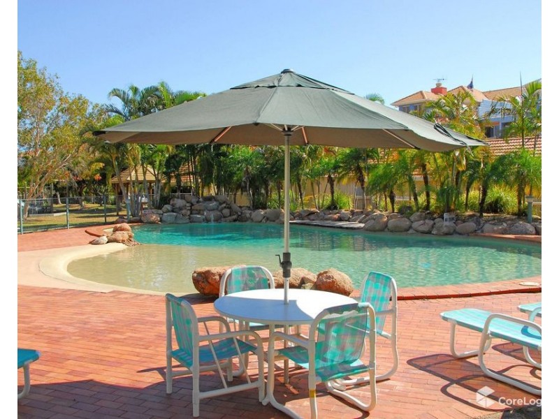 25/17 Buccaneer Drive, Urangan QLD 4655