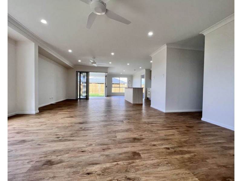 12 Yaringa Avenue, Pialba QLD 4655