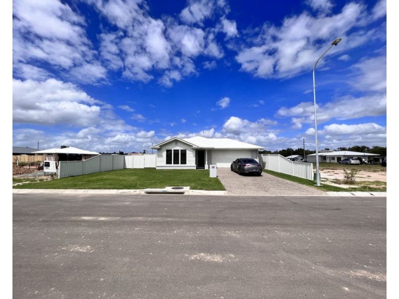 12 Yaringa Avenue, Pialba QLD 4655