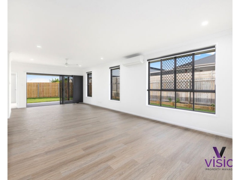 42 Quarterdeck Ave, Pialba QLD 4655