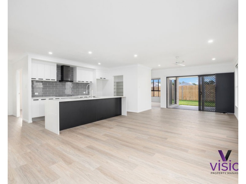 42 Quarterdeck Ave, Pialba QLD 4655