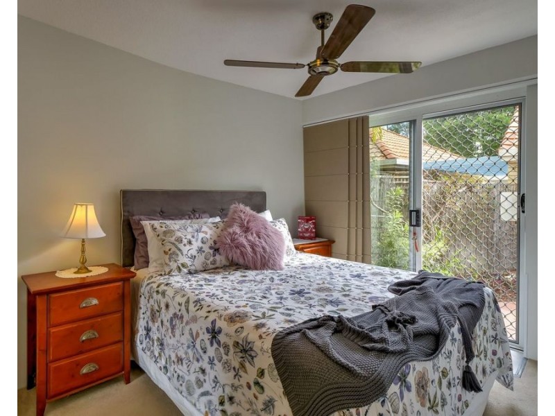 4/17 Buccaneer Drive, Urangan QLD 4655