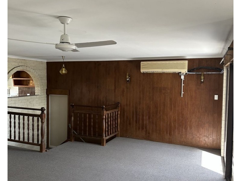 505 A Esplanade, Urangan QLD 4655