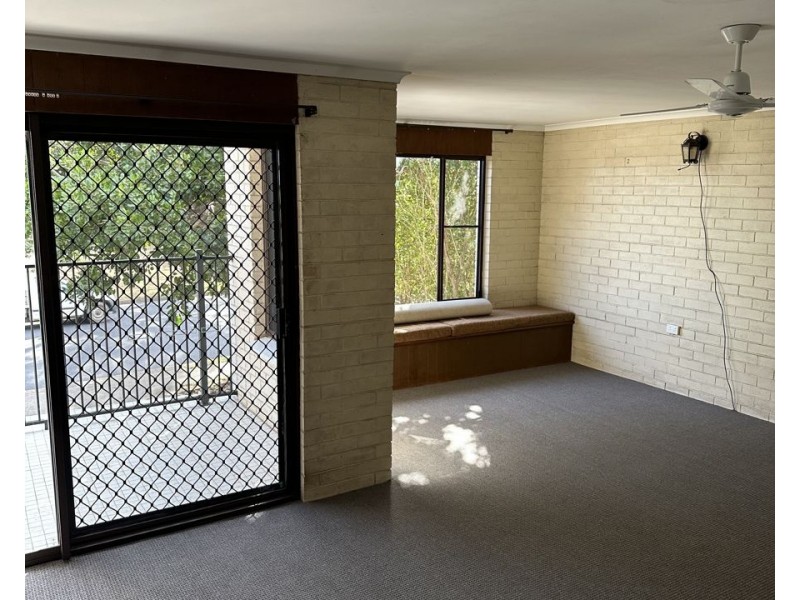505 A Esplanade, Urangan QLD 4655