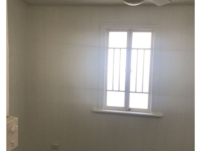 505B Esplanade, Urangan QLD 4655