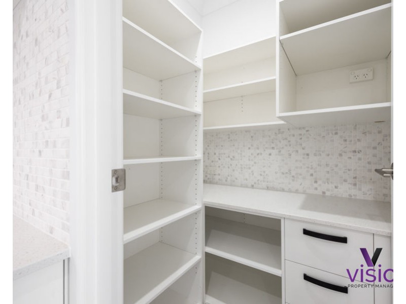 43 Quarterdeck Ave, Pialba QLD 4655