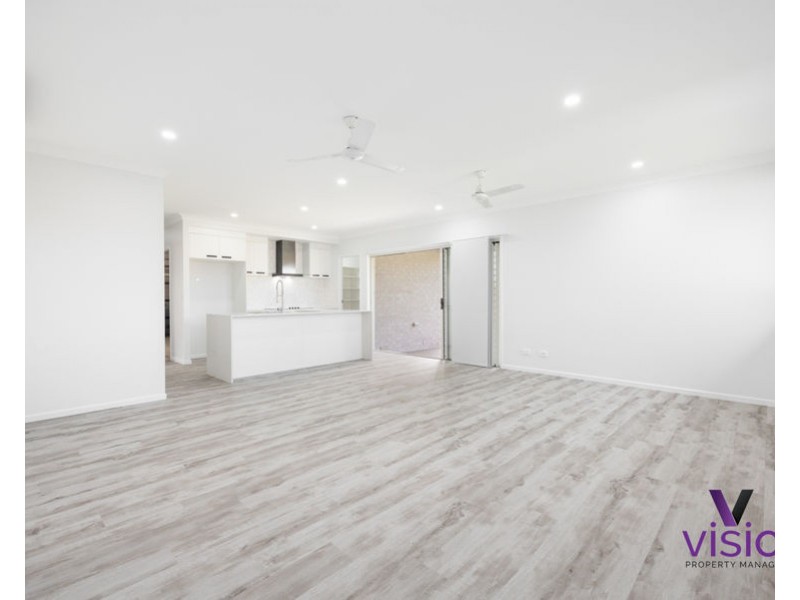 43 Quarterdeck Ave, Pialba QLD 4655