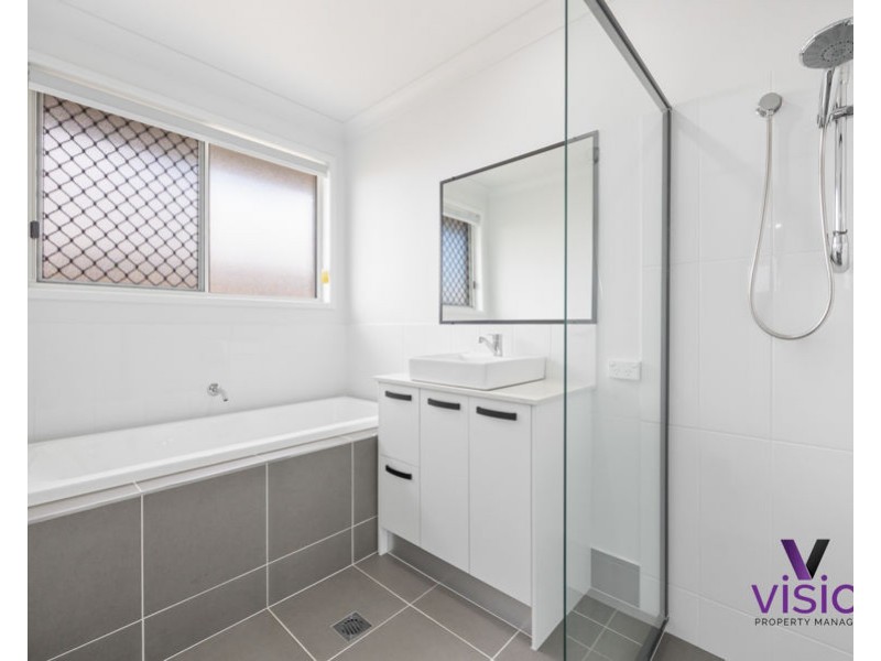 43 Quarterdeck Ave, Pialba QLD 4655