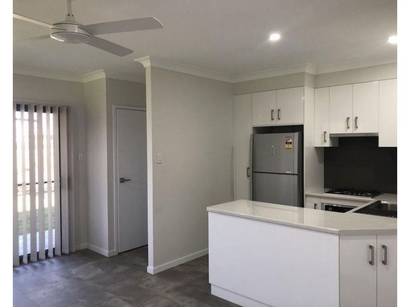 1A Snapper Street, Kawungan QLD 4655