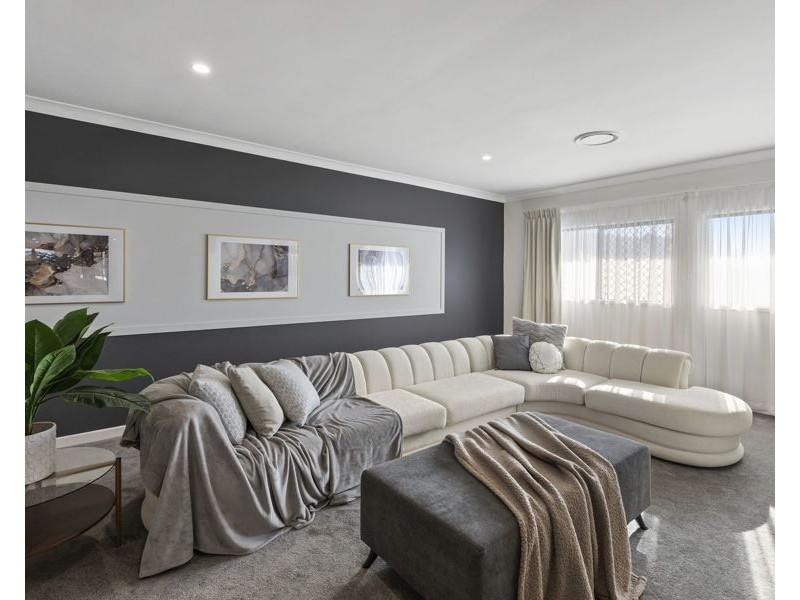 Unit 3A/430 Esplanade, Torquay QLD 4655