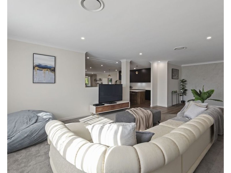 Unit 3A/430 Esplanade, Torquay QLD 4655