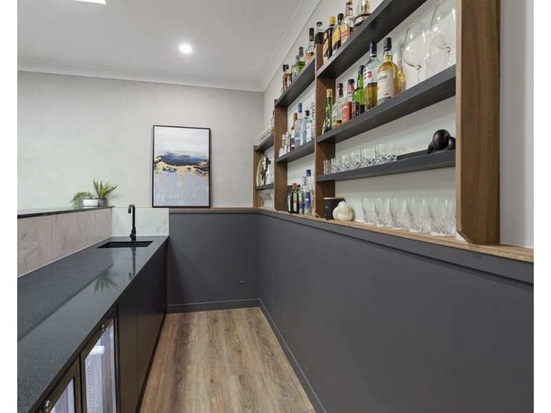Unit 3A/430 Esplanade, Torquay QLD 4655