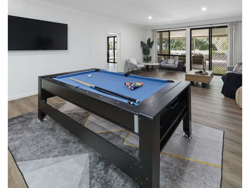 Unit 3A/430 Esplanade, Torquay QLD 4655