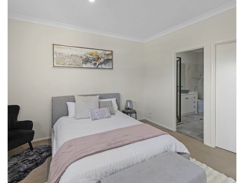 Unit 3A/430 Esplanade, Torquay QLD 4655