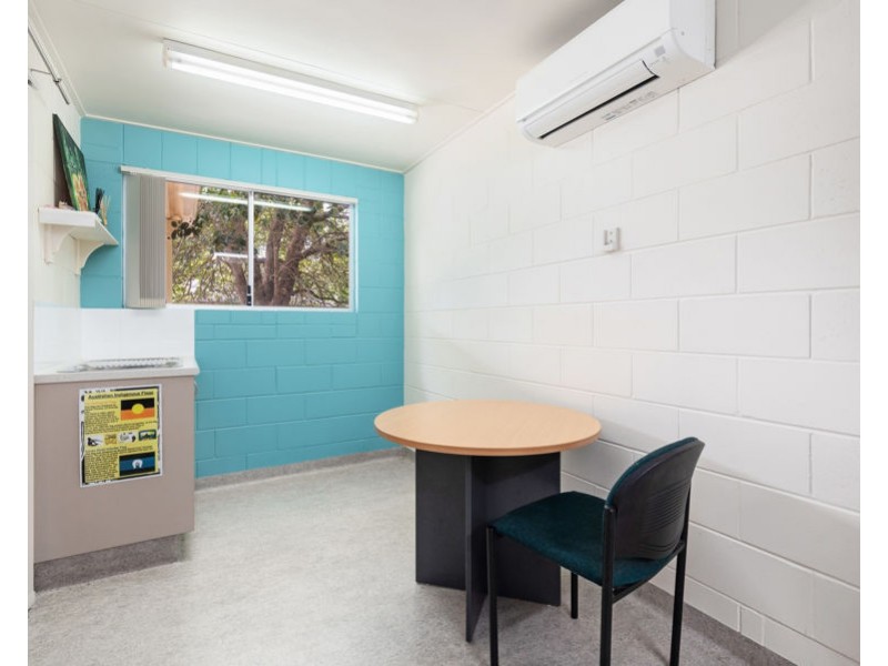 37 Tavistock Street, Torquay QLD 4655