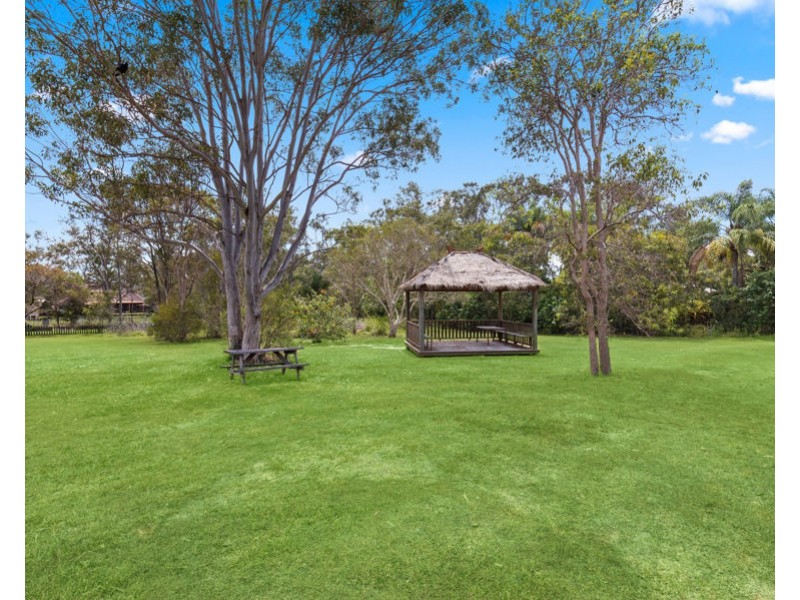 37 Tavistock Street, Torquay QLD 4655