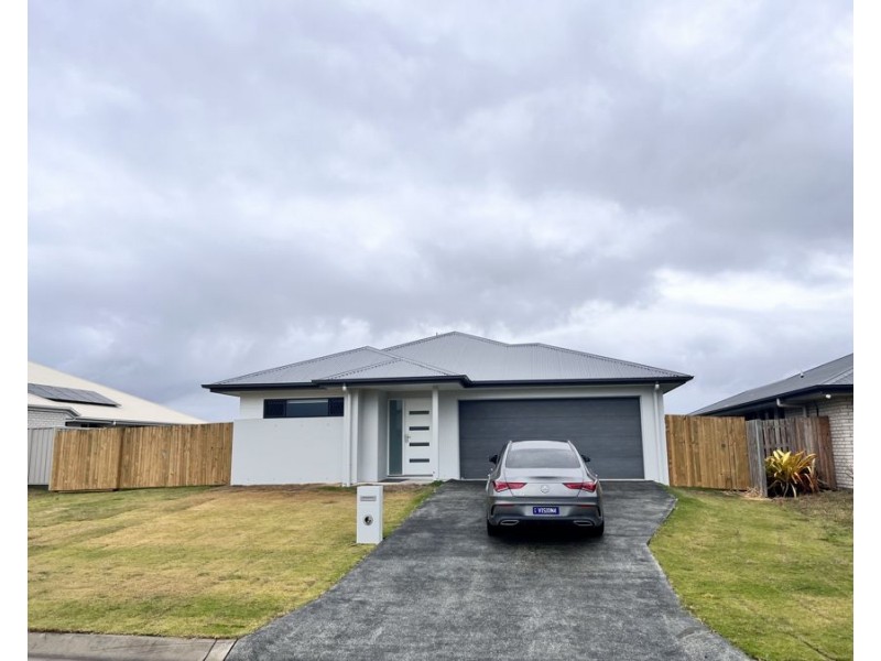 6 Atlantic Court, Eli Waters QLD 4655