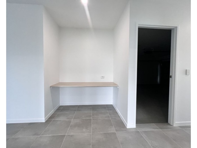 6 Atlantic Court, Eli Waters QLD 4655