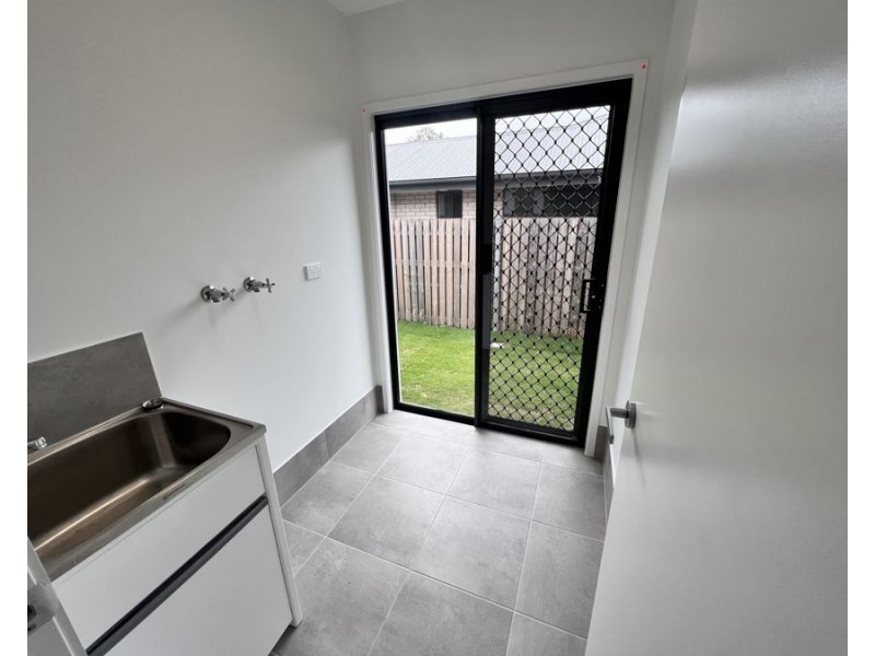 6 Atlantic Court, Eli Waters QLD 4655