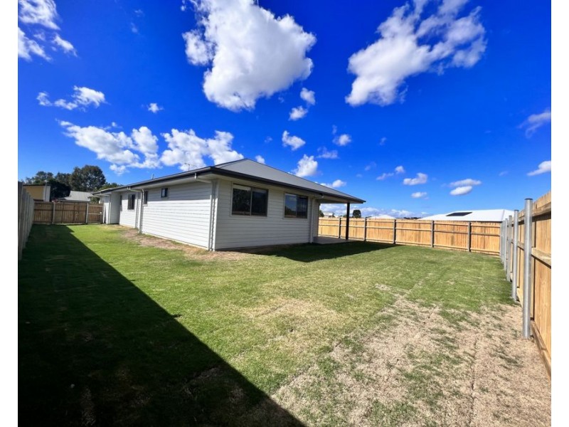 6 Harmony Avenue, Urraween QLD 4655