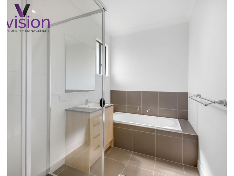 6 Harmony Avenue, Urraween QLD 4655