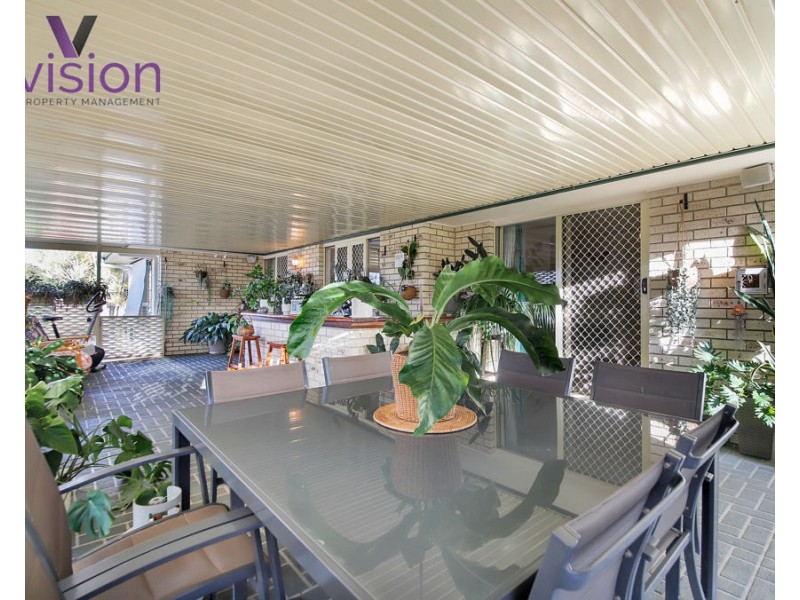 15 Rohan Way, Kawungan QLD 4655