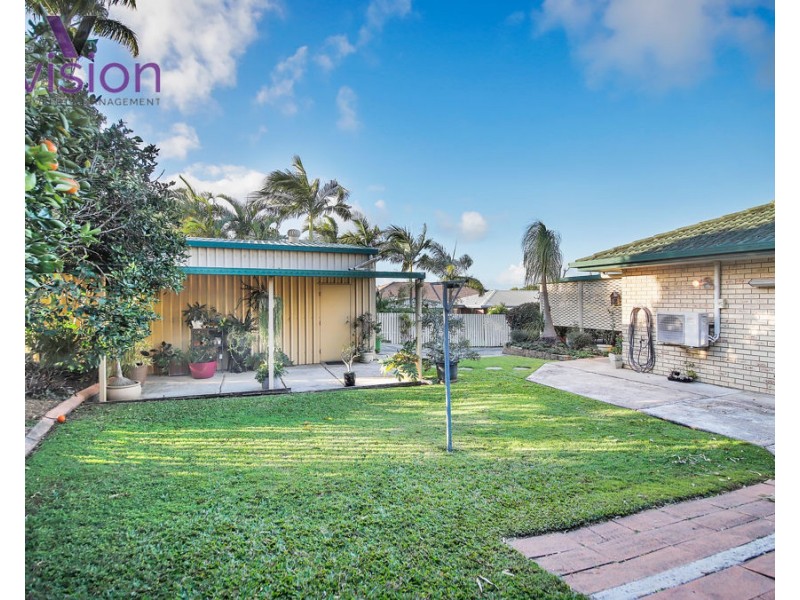 15 Rohan Way, Kawungan QLD 4655