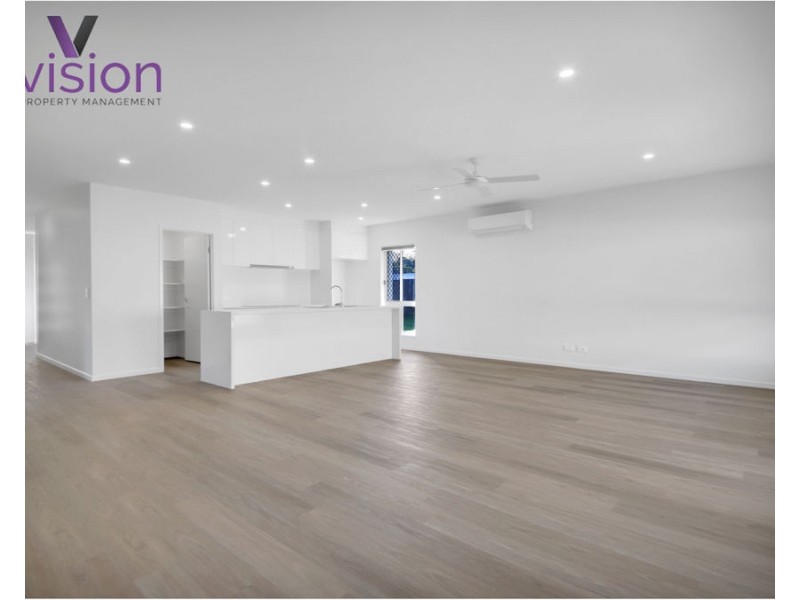 13 Rosemary Boulevard, Nikenbah QLD 4655