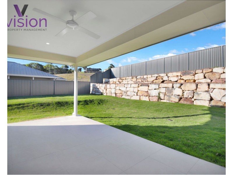 13 Rosemary Boulevard, Nikenbah QLD 4655