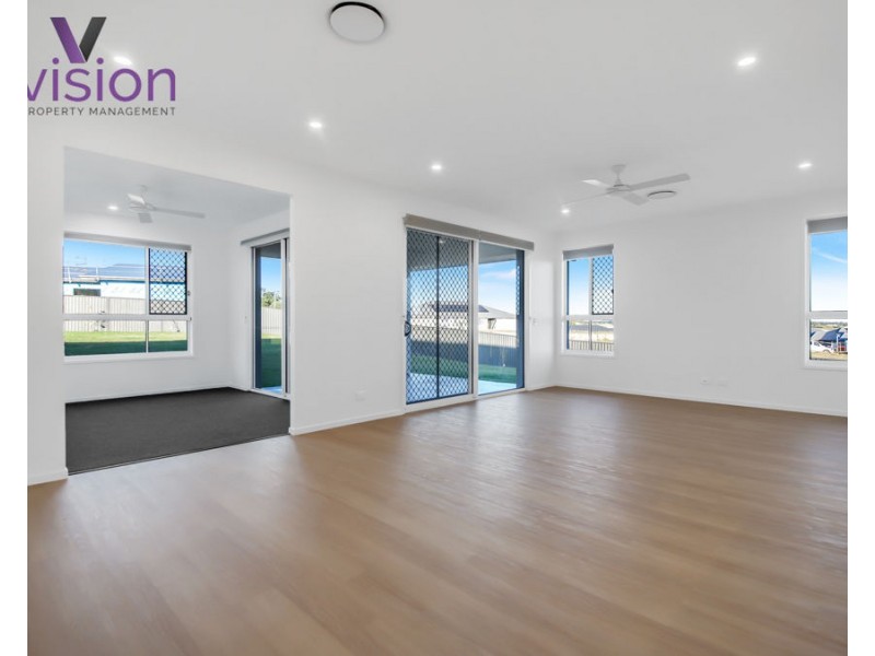 9 Rosemary Boulevard, Nikenbah QLD 4655