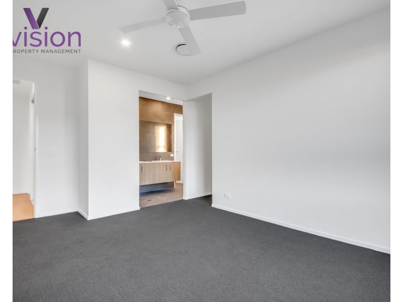 9 Rosemary Boulevard, Nikenbah QLD 4655