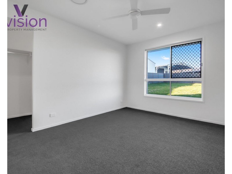 9 Rosemary Boulevard, Nikenbah QLD 4655