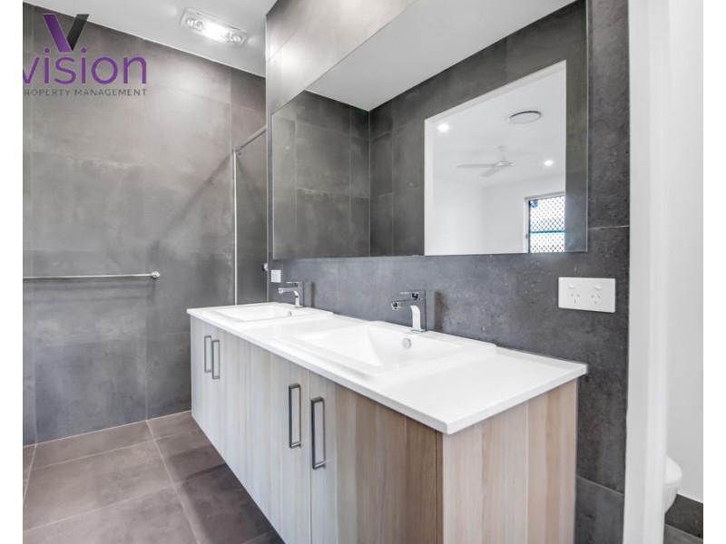 9 Rosemary Boulevard, Nikenbah QLD 4655