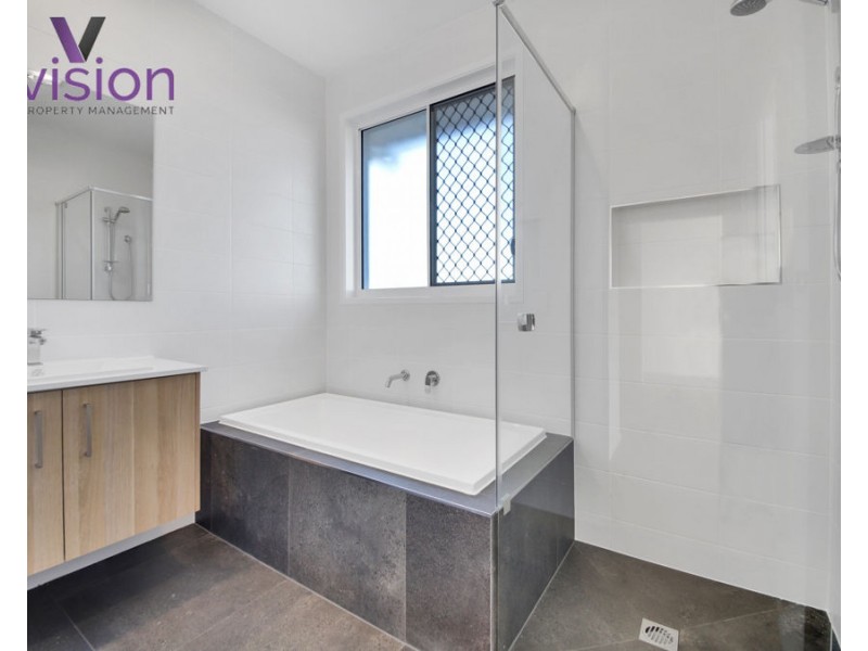 9 Rosemary Boulevard, Nikenbah QLD 4655