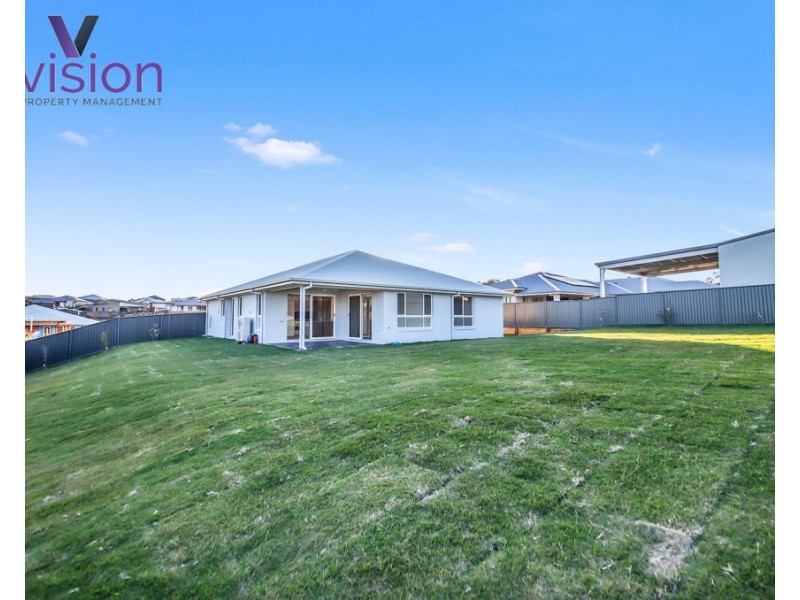 9 Rosemary Boulevard, Nikenbah QLD 4655