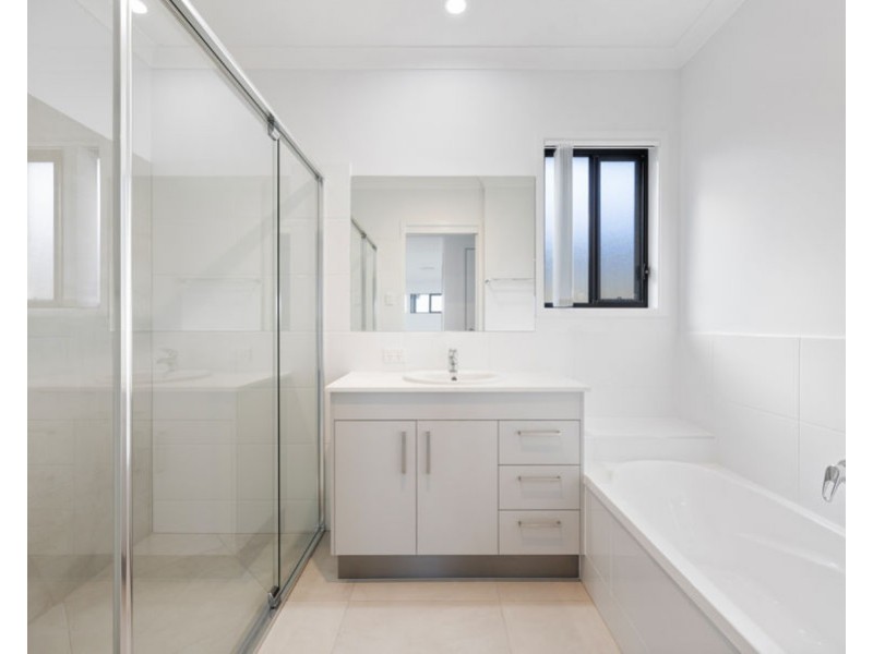 147 Bay Park Road, Wondunna QLD 4655