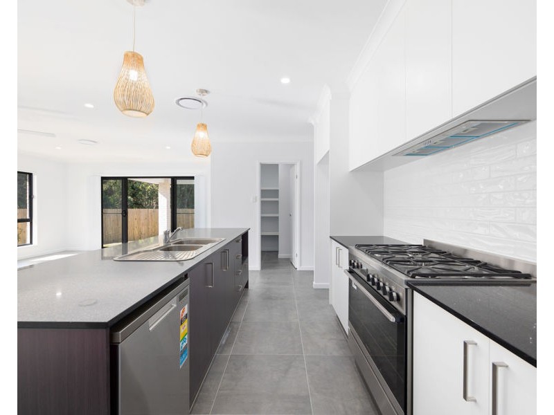 149 Bay Park Road, Wondunna QLD 4655