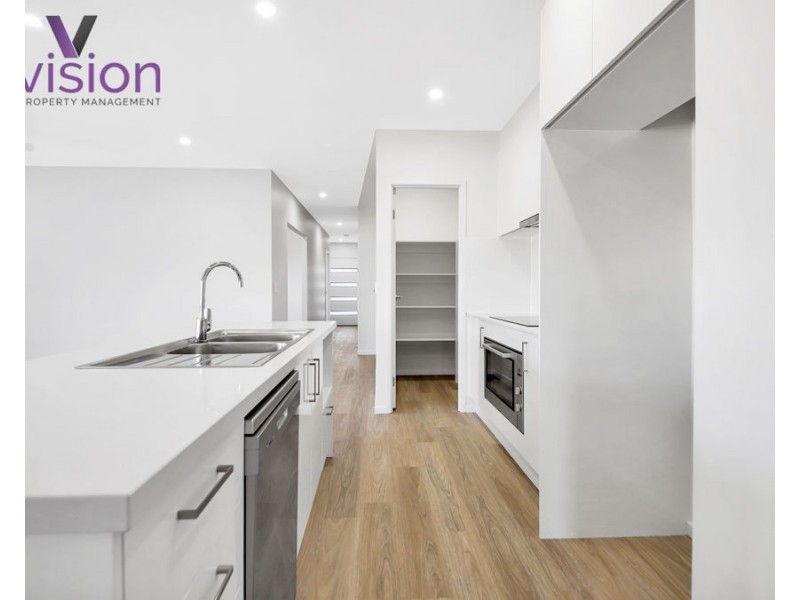 25 Quarterdeck Avenue, Pialba QLD 4655