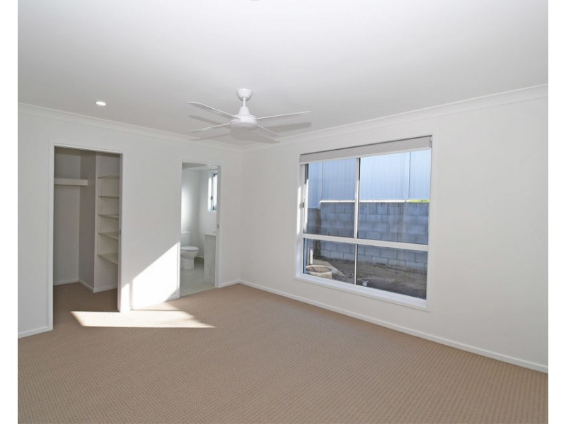 7 Quarterdeck Ave, Pialba QLD 4655