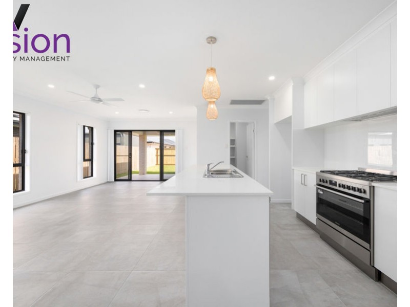 16 Seagull Circuit, Point Vernon QLD 4655