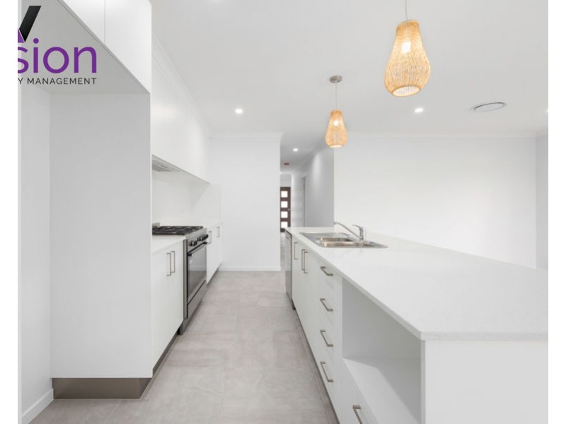 16 Seagull Circuit, Point Vernon QLD 4655