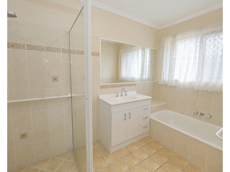 791 Boat Harbour Drive, Urangan QLD 4655