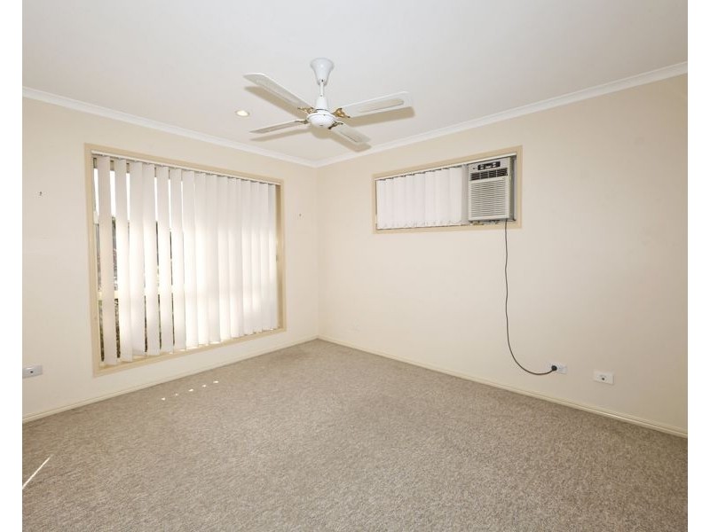 791 Boat Harbour Drive, Urangan QLD 4655