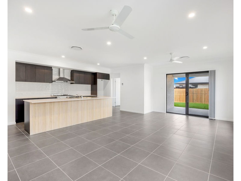 65 Hythe Street, Pialba QLD 4655