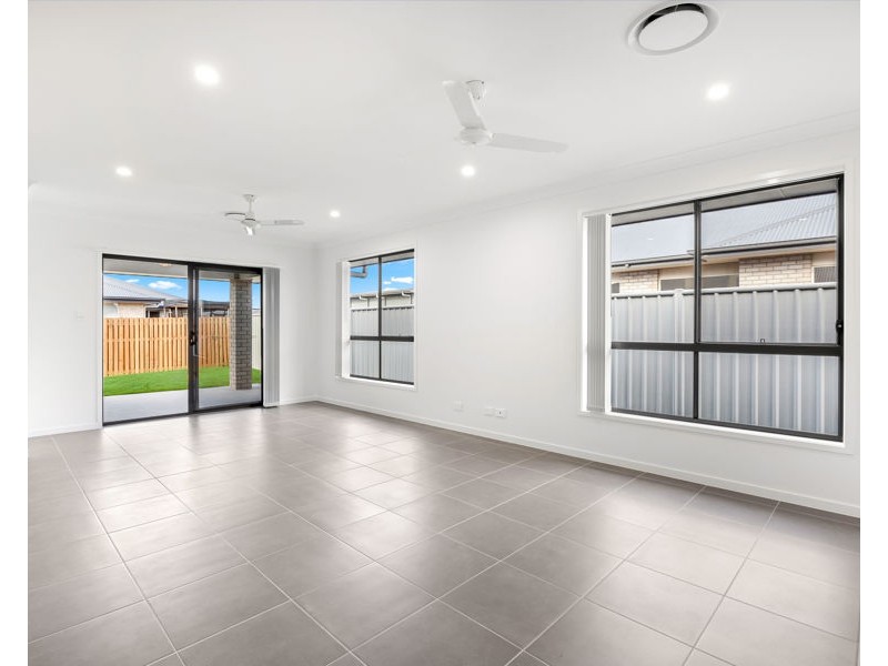 65 Hythe Street, Pialba QLD 4655