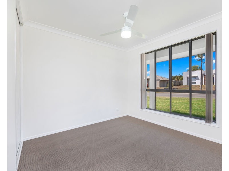 76 Samarai Drive, Kawungan QLD 4655