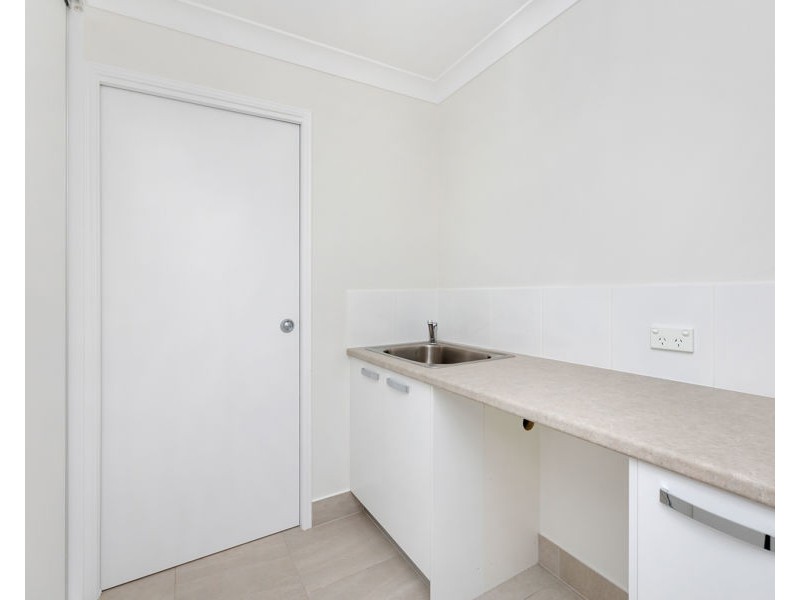 76 Samarai Drive, Kawungan QLD 4655