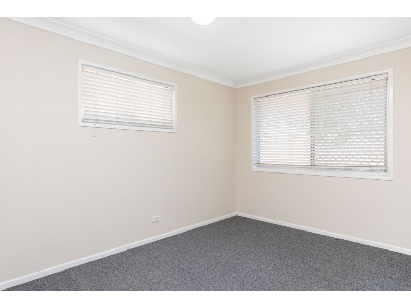 35 Barbaralla Drive, Springwood QLD 4127