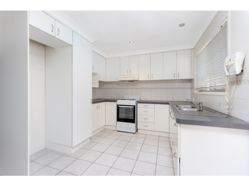 35 Barbaralla Drive, Springwood QLD 4127