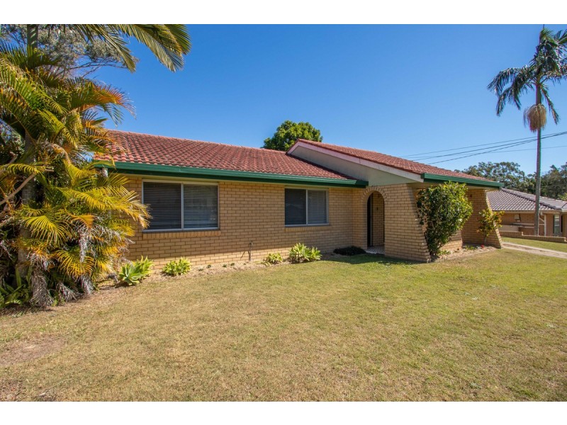 35 Barbaralla Drive, Springwood QLD 4127